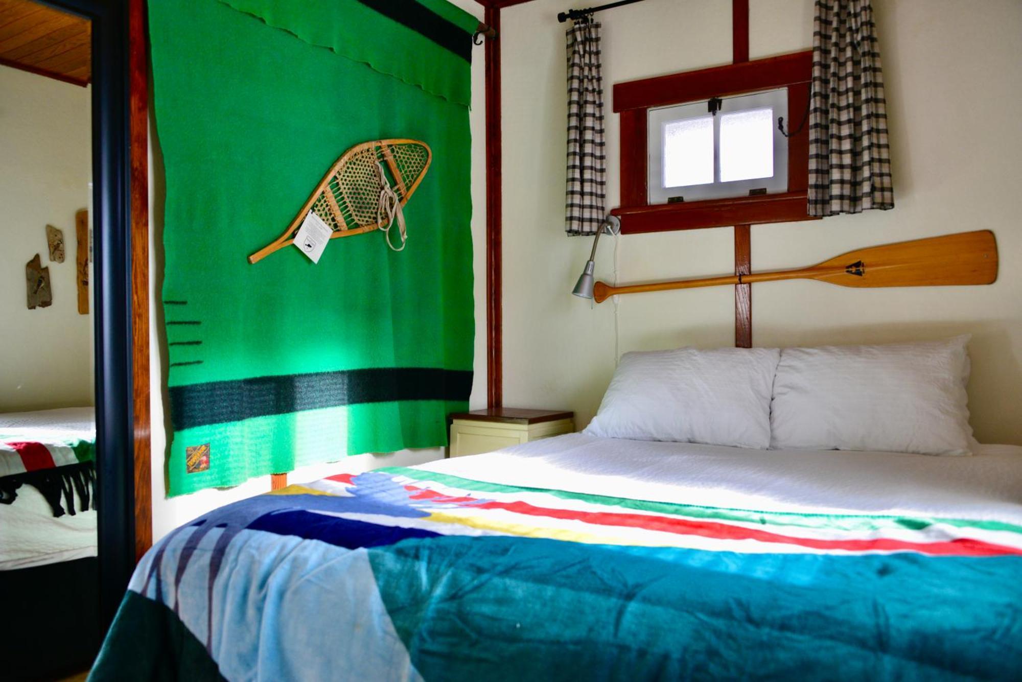 Banff Beaver Cabins Ngoại thất bức ảnh