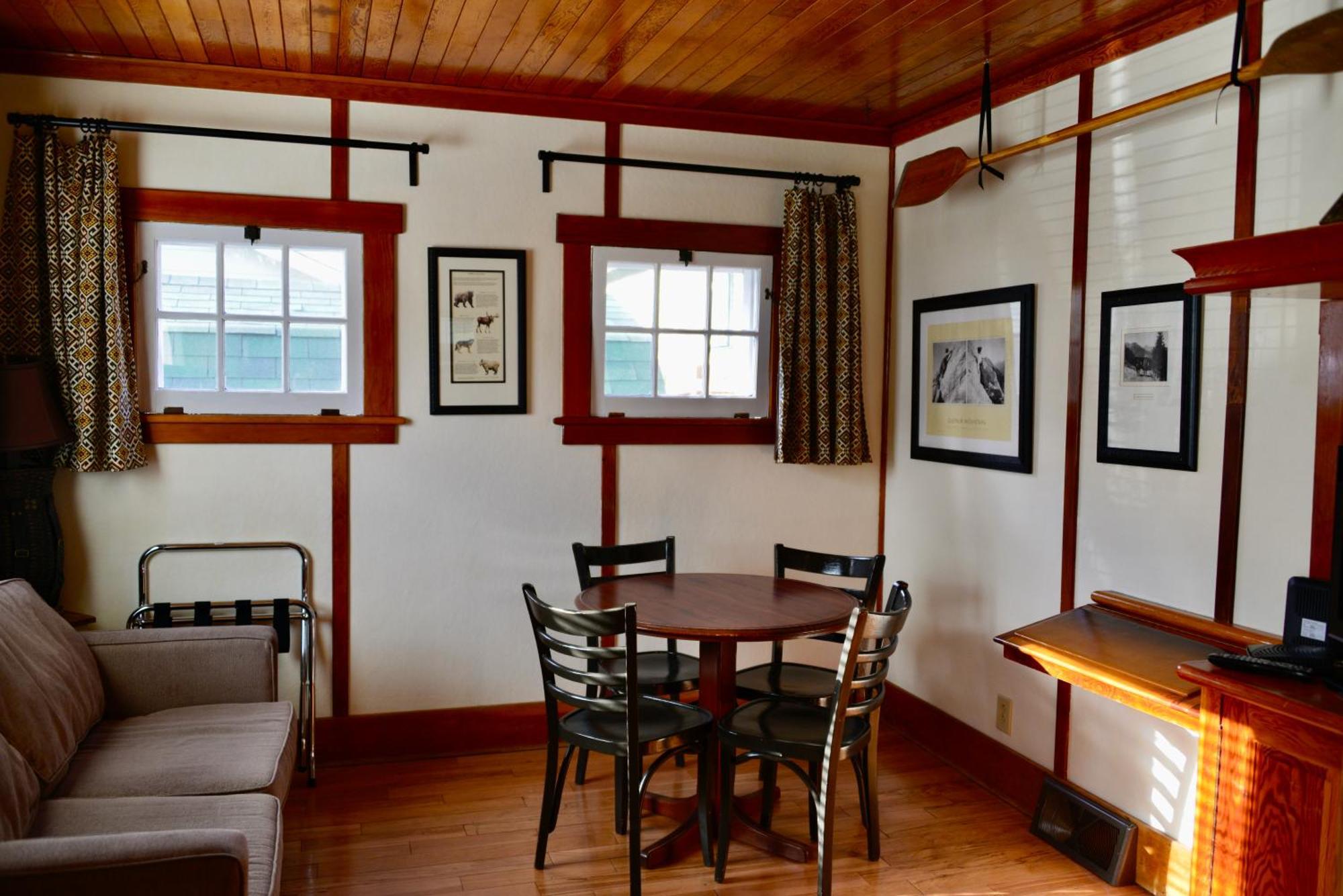 Banff Beaver Cabins Ngoại thất bức ảnh